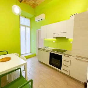 https://casa-lina-2-rooms-2-baths-rome-center.it-romehotels.com